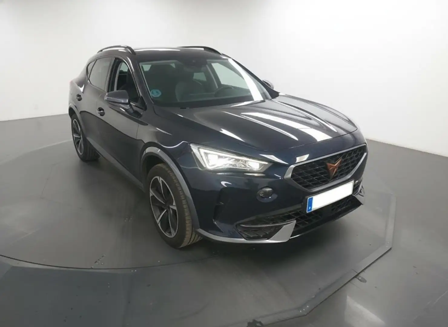 CUPRA Formentor 1.5 TSI 150 DSG Bleu - 2