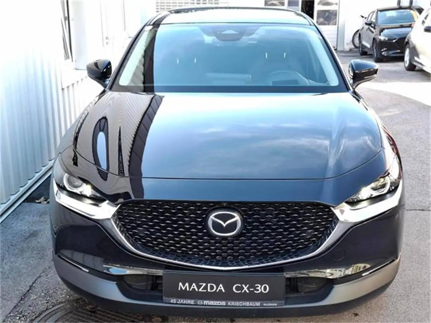 Mazda CX-30 e-Skyactive G140 Exclusive-Line Aut. Schwarz - 2
