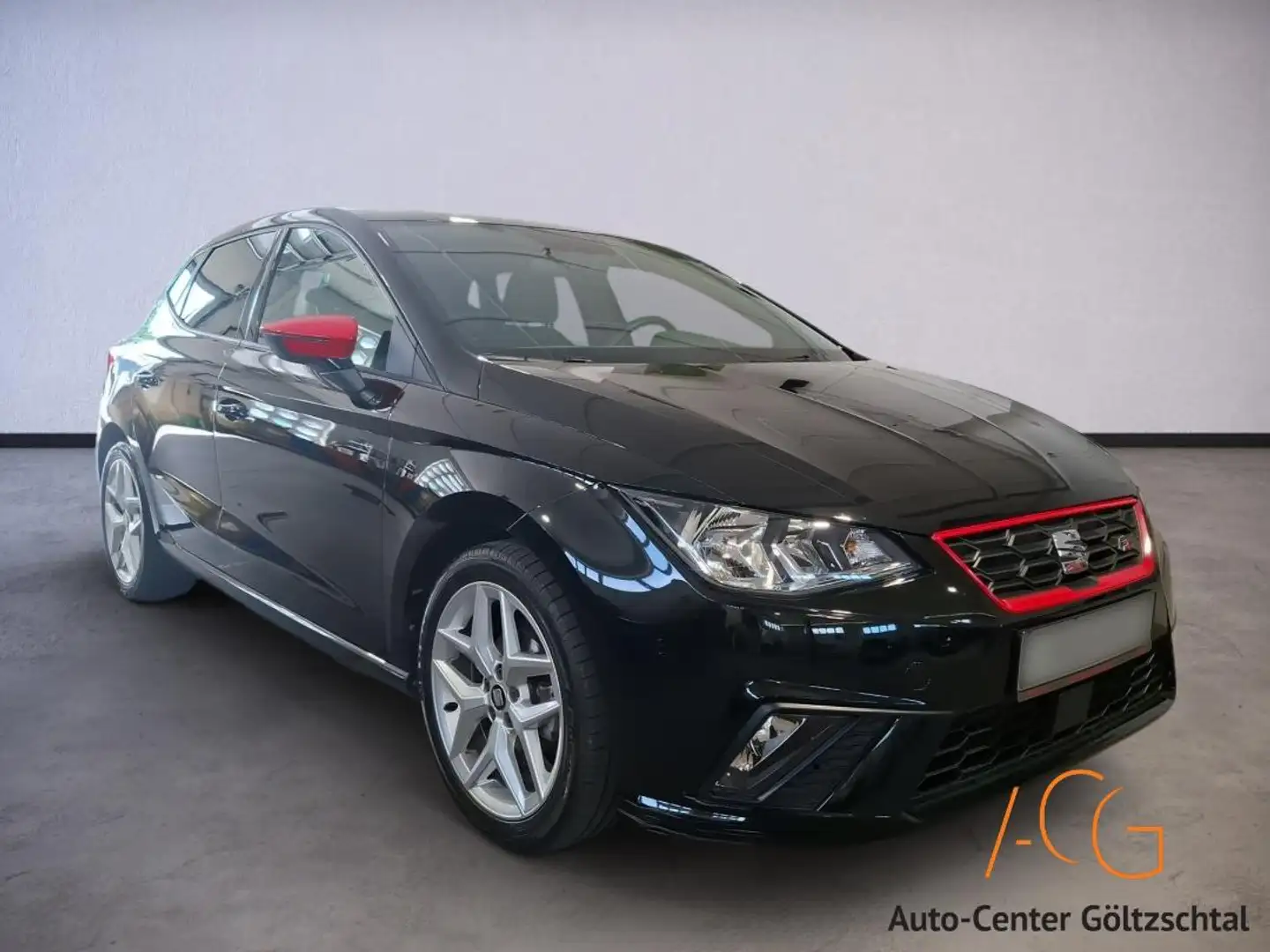 SEAT Ibiza FR 1.0 70 kw (95 PS) Schalt / FULL Link/ SZH Schwarz - 1