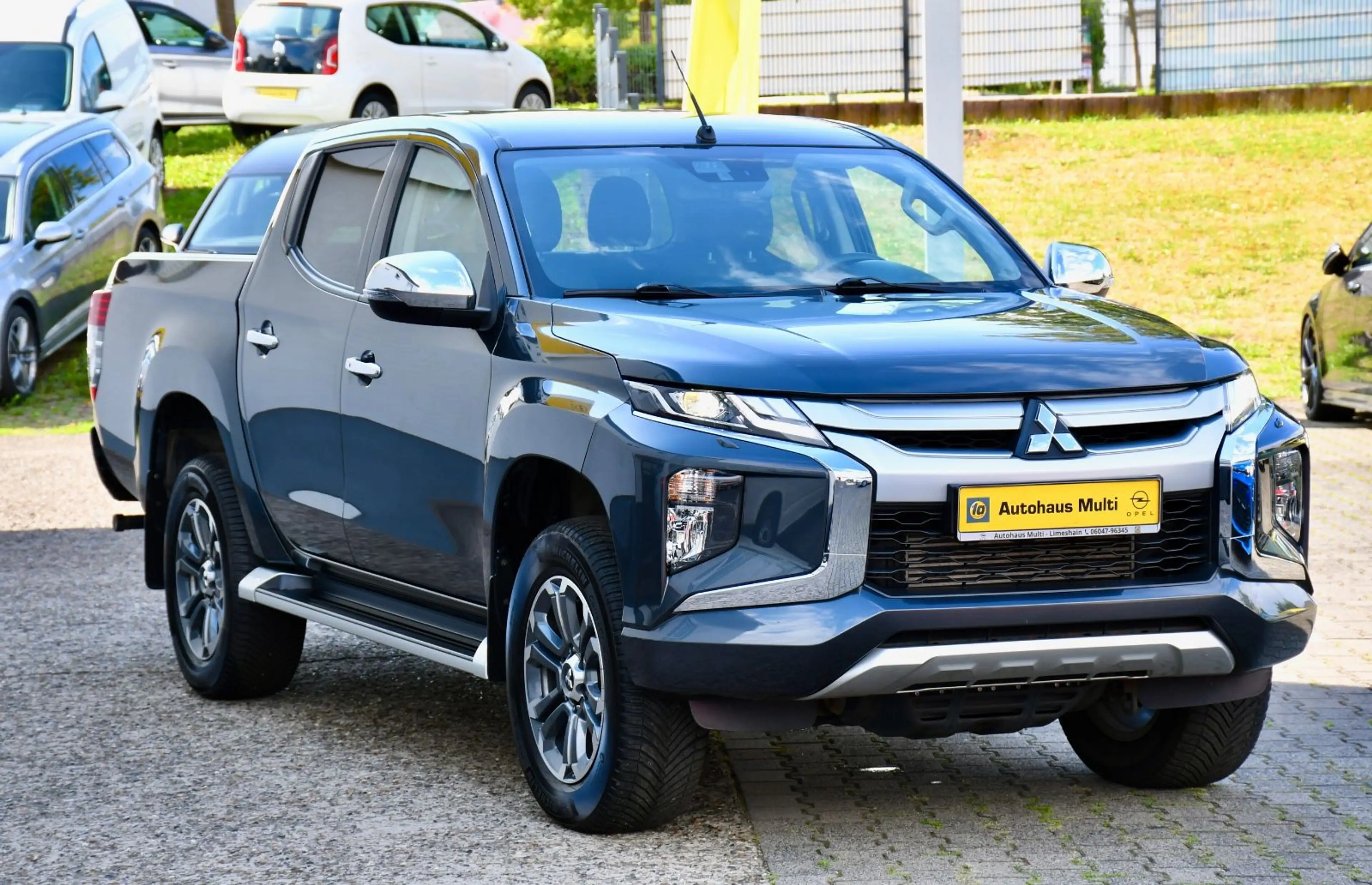 Mitsubishi L200 Spirit Doppelkab. 4WD Sitzh Kamera LED Spur — photo 4
