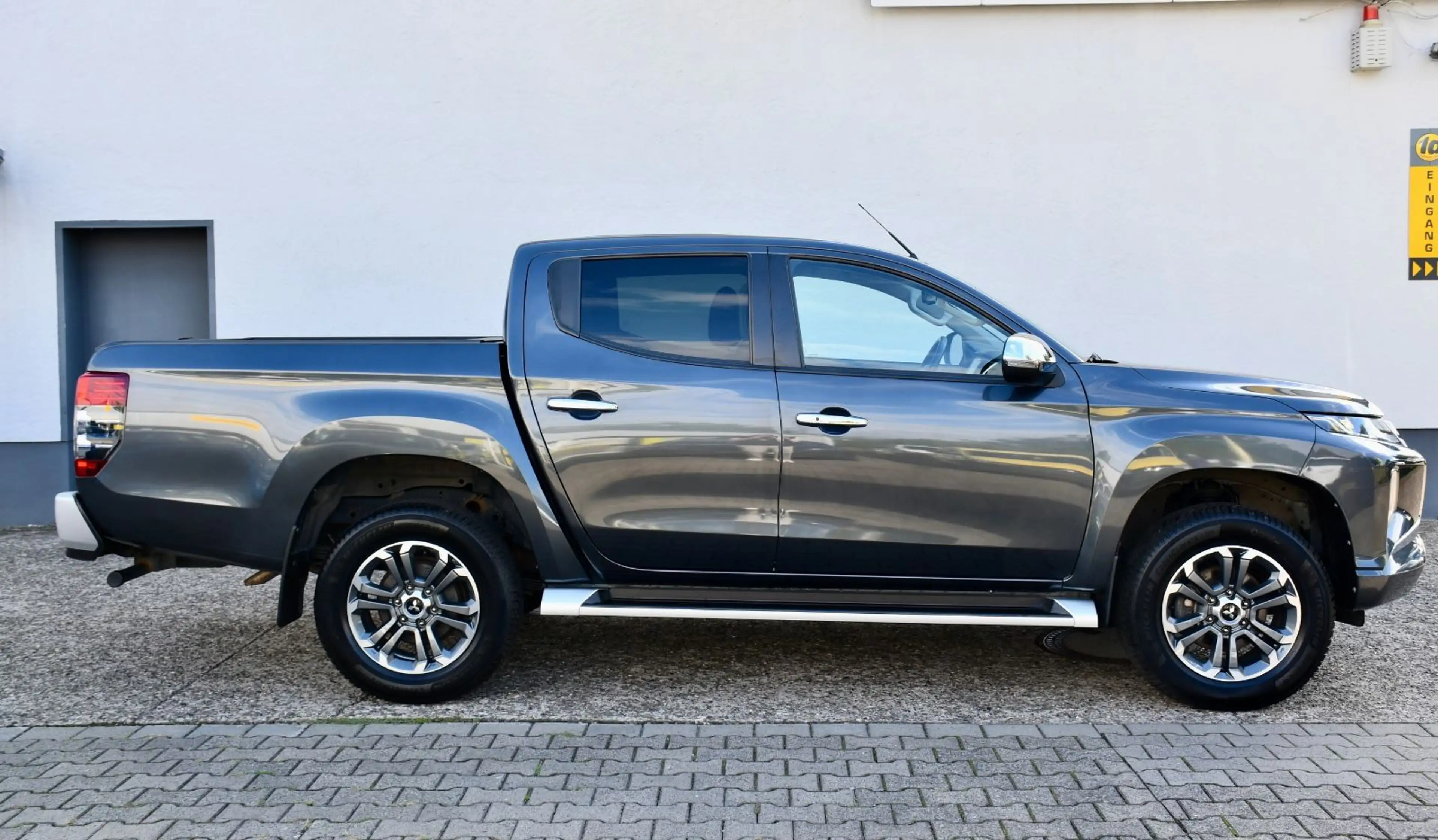 Mitsubishi L200 Spirit Doppelkab. 4WD Sitzh Kamera LED Spur — photo 6