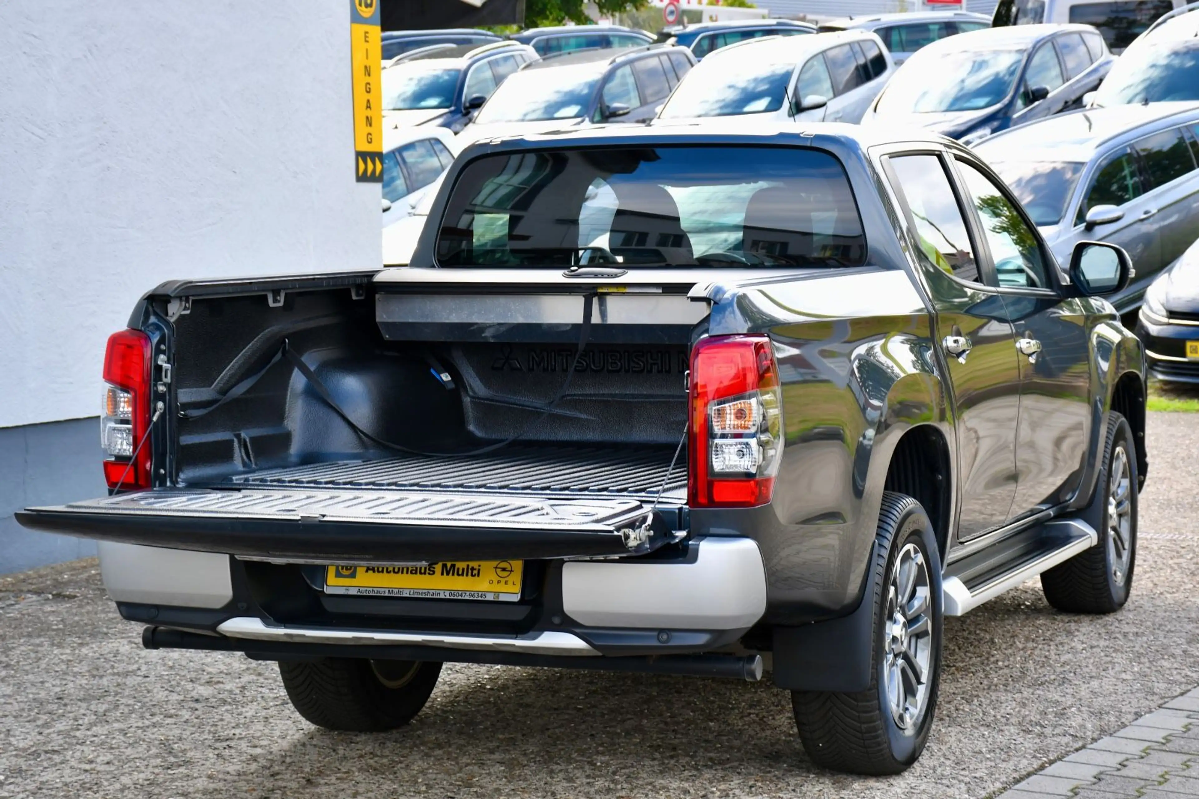 Mitsubishi L200 Spirit Doppelkab. 4WD Sitzh Kamera LED Spur — photo 12
