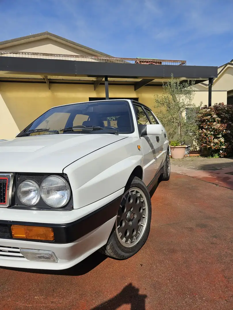 Lancia Delta 2.0 16v HF Integrale - 2
