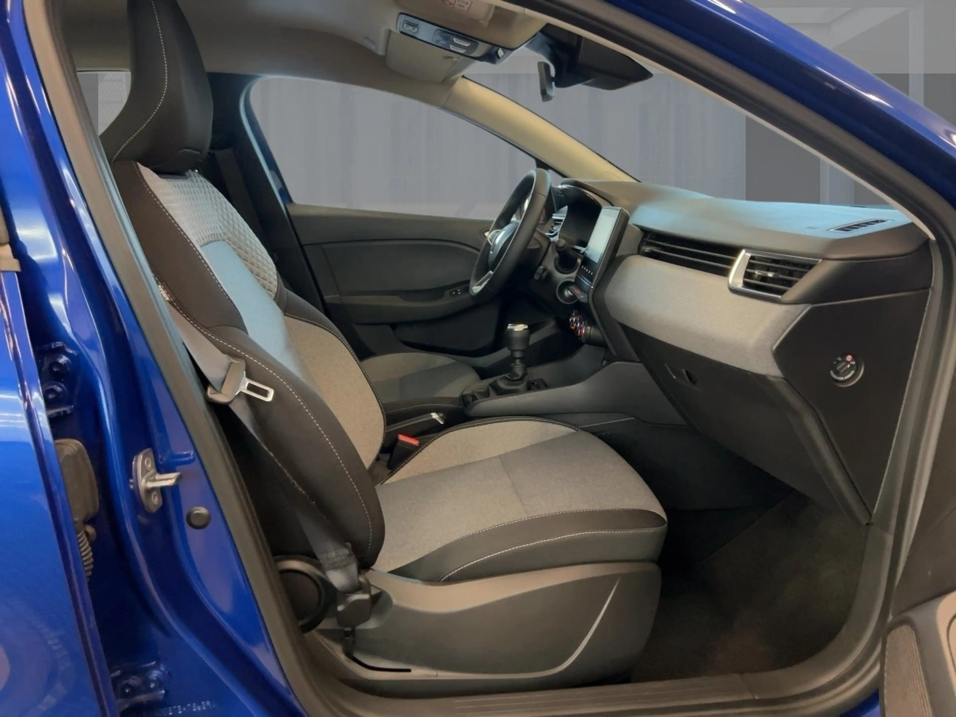 Renault Clio EVOLUTION TCe 90 Apple CarPlay SHZ PDC KLIMA — photo 8