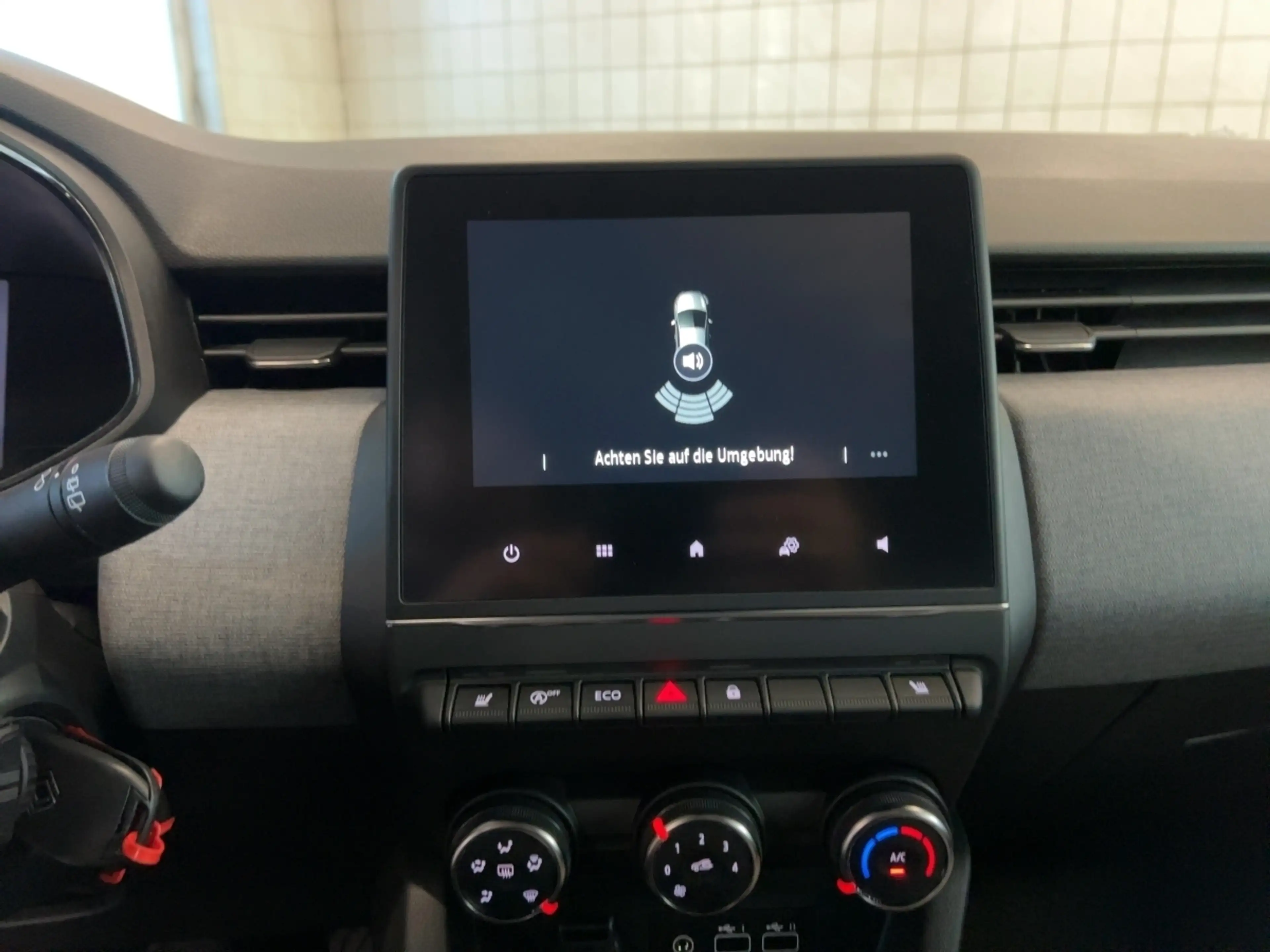 Renault Clio EVOLUTION TCe 90 Apple CarPlay SHZ PDC KLIMA — photo 12