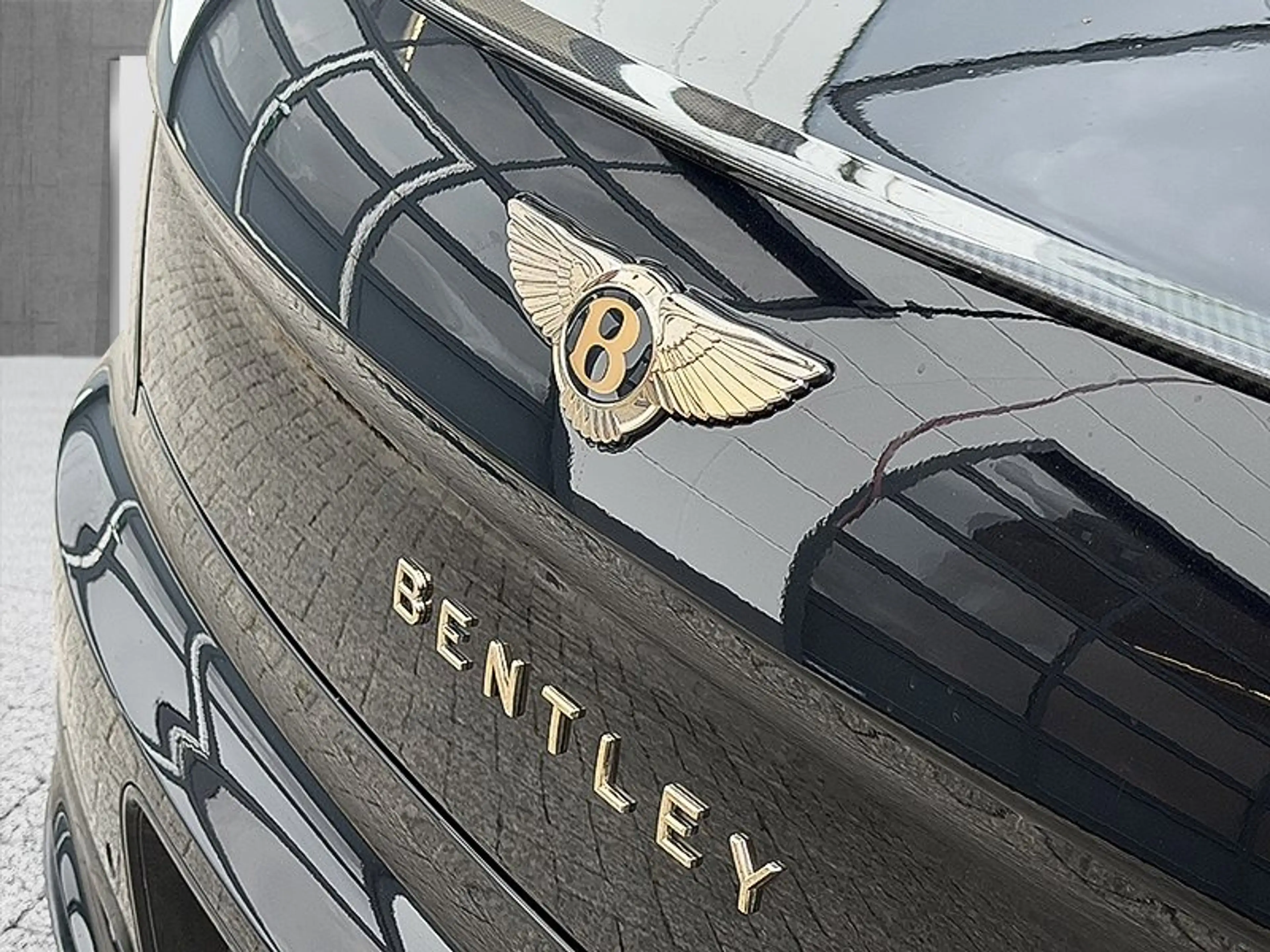 Bentley Flying Spur Mulliner W12 *RSE*Fridge*NAIM* — photo 8