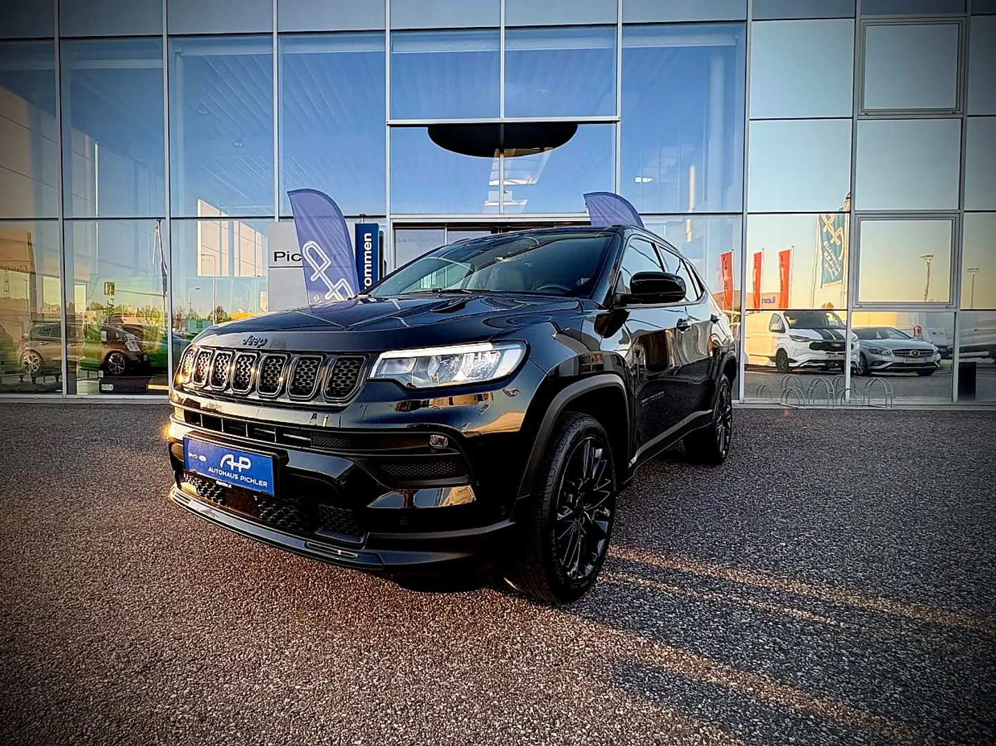 Jeep Compass 1.3 PHEV Night Eagle 190 PS AT 4xe KEYLESS/SITZ... Noir - 1