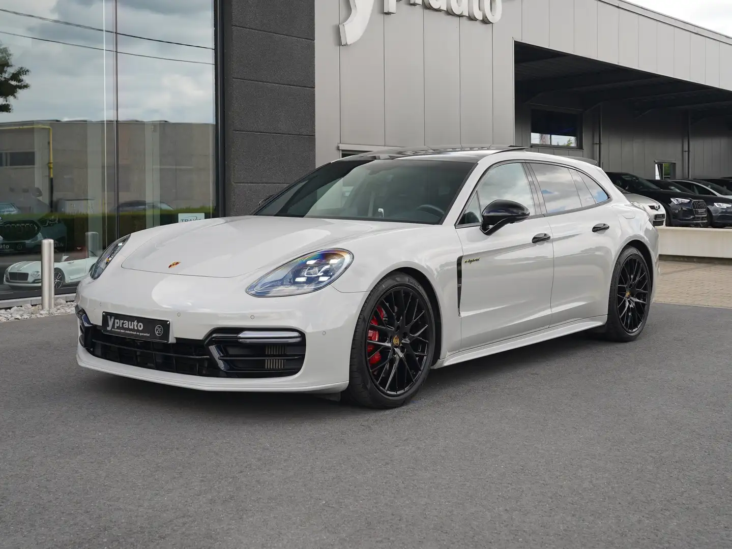 Porsche Panamera 4 e-Hybrid Panorama Camera 21" Blackpack Ambiance Білий - 1