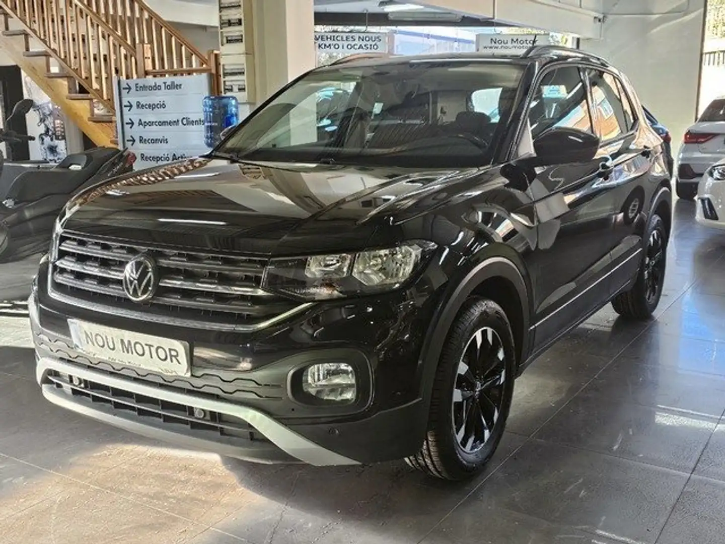 Volkswagen T-Cross 1.0 TSI Advance Negro - 1