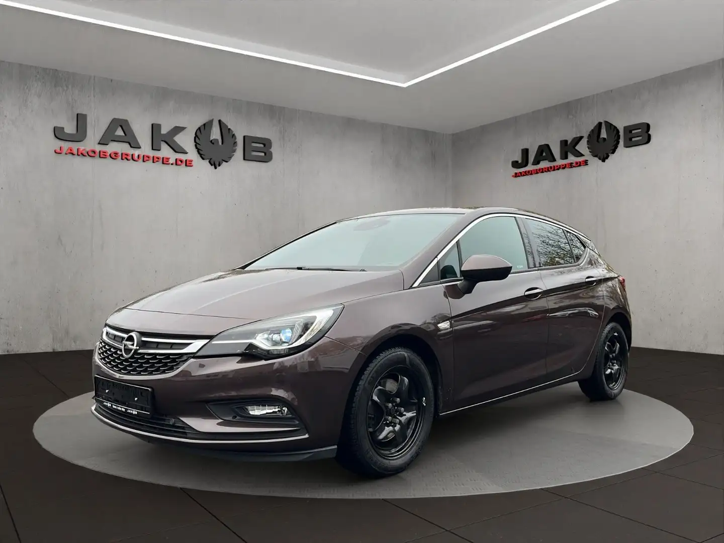 Opel Astra K Lim. 5-trg. Innovation Start/Stop Marrón - 1