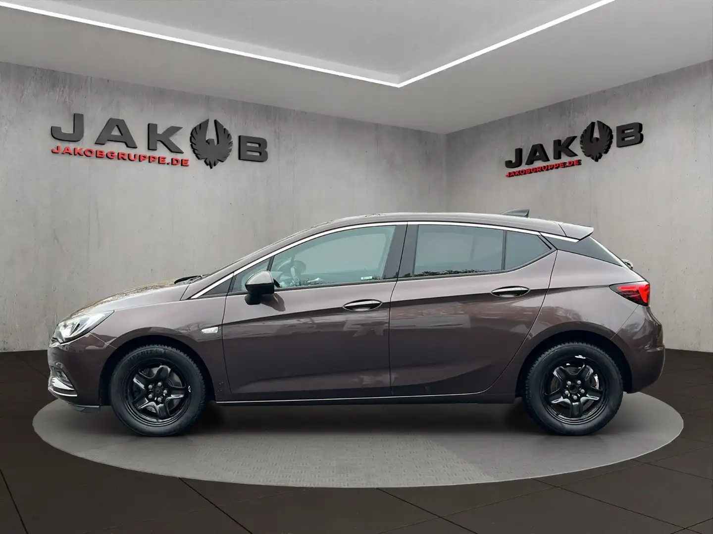 Opel Astra K Lim. 5-trg. Innovation Start/Stop Marrón - 2