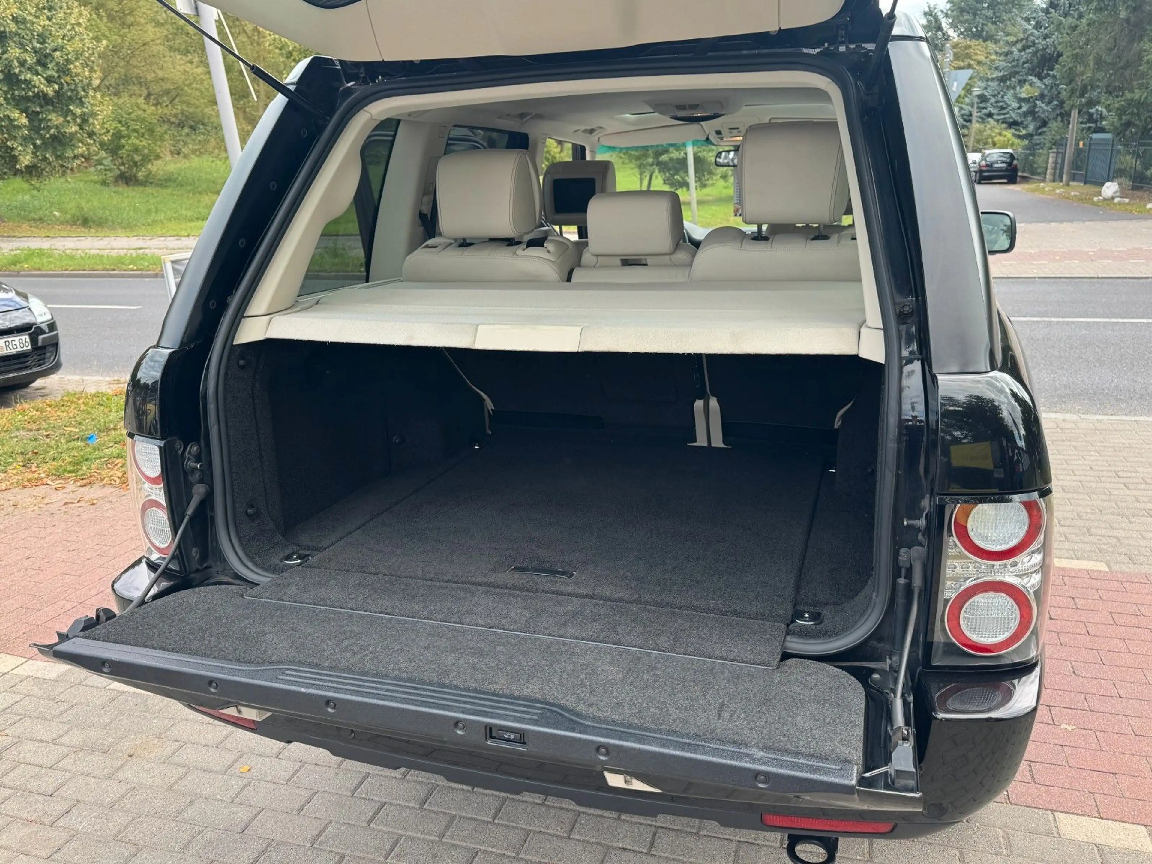 Land Rover Range Rover V8 TD Autobiography*VOLLAUSSTATTUNG — photo 7