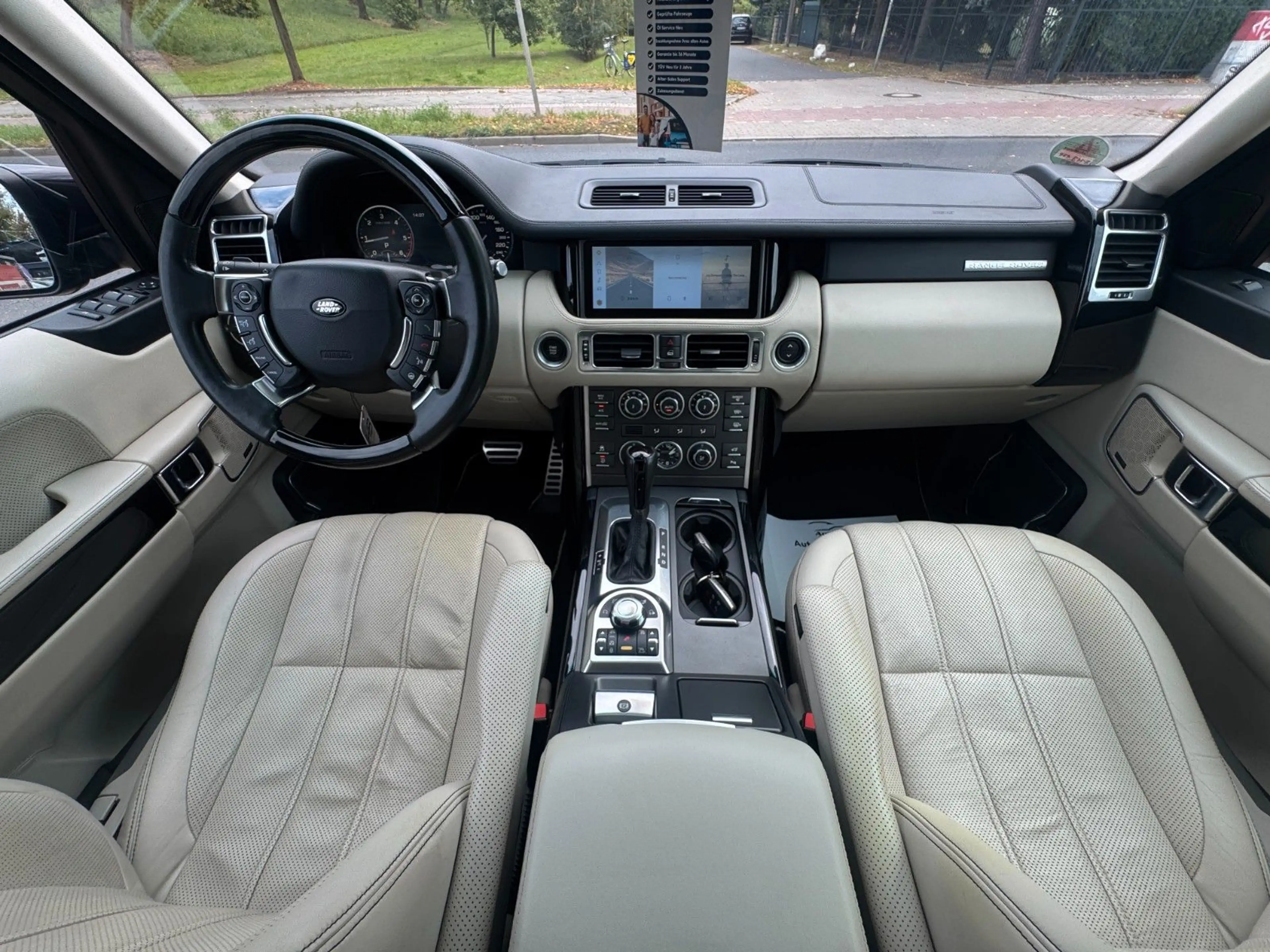 Land Rover Range Rover V8 TD Autobiography*VOLLAUSSTATTUNG — photo 15