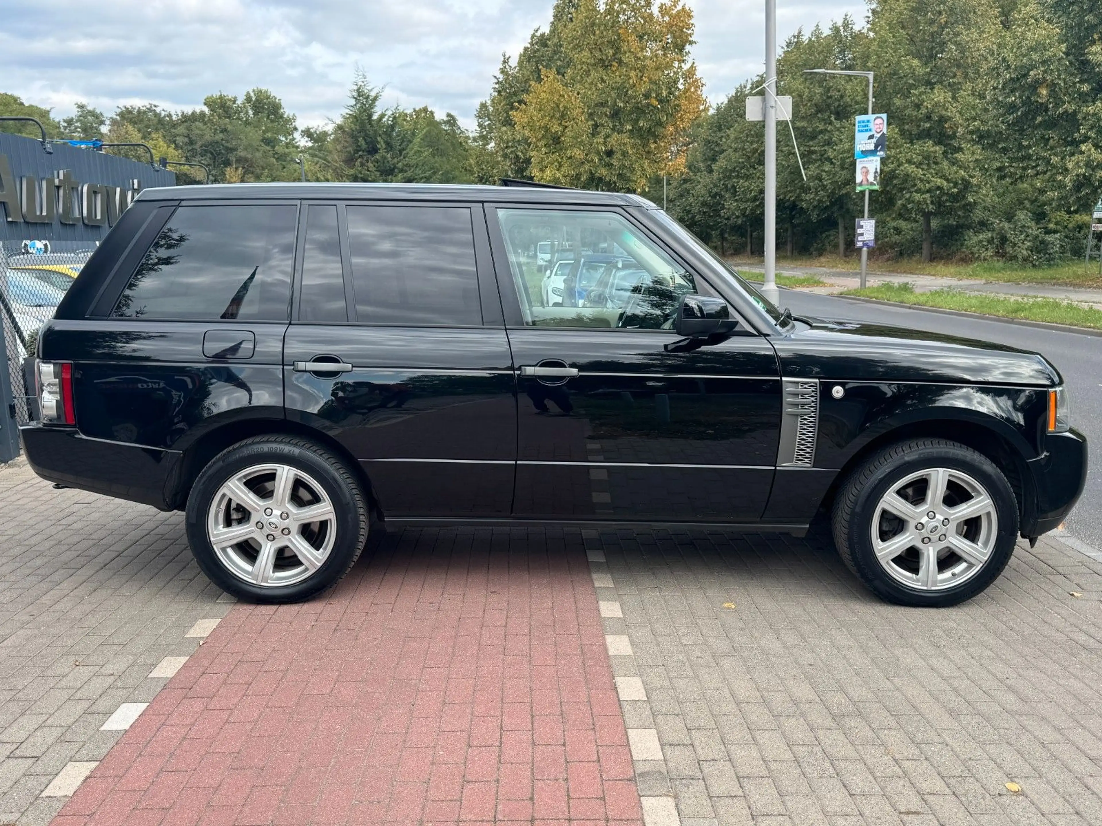Land Rover Range Rover V8 TD Autobiography*VOLLAUSSTATTUNG — photo 4