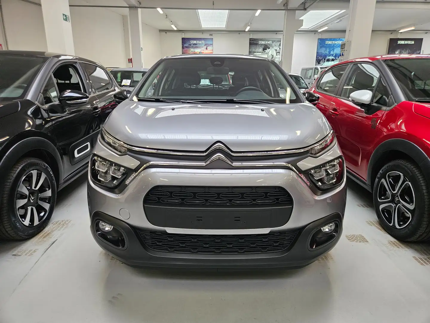 Citroen C3 C3 1.2 Max s&s 110cv Argento - 2