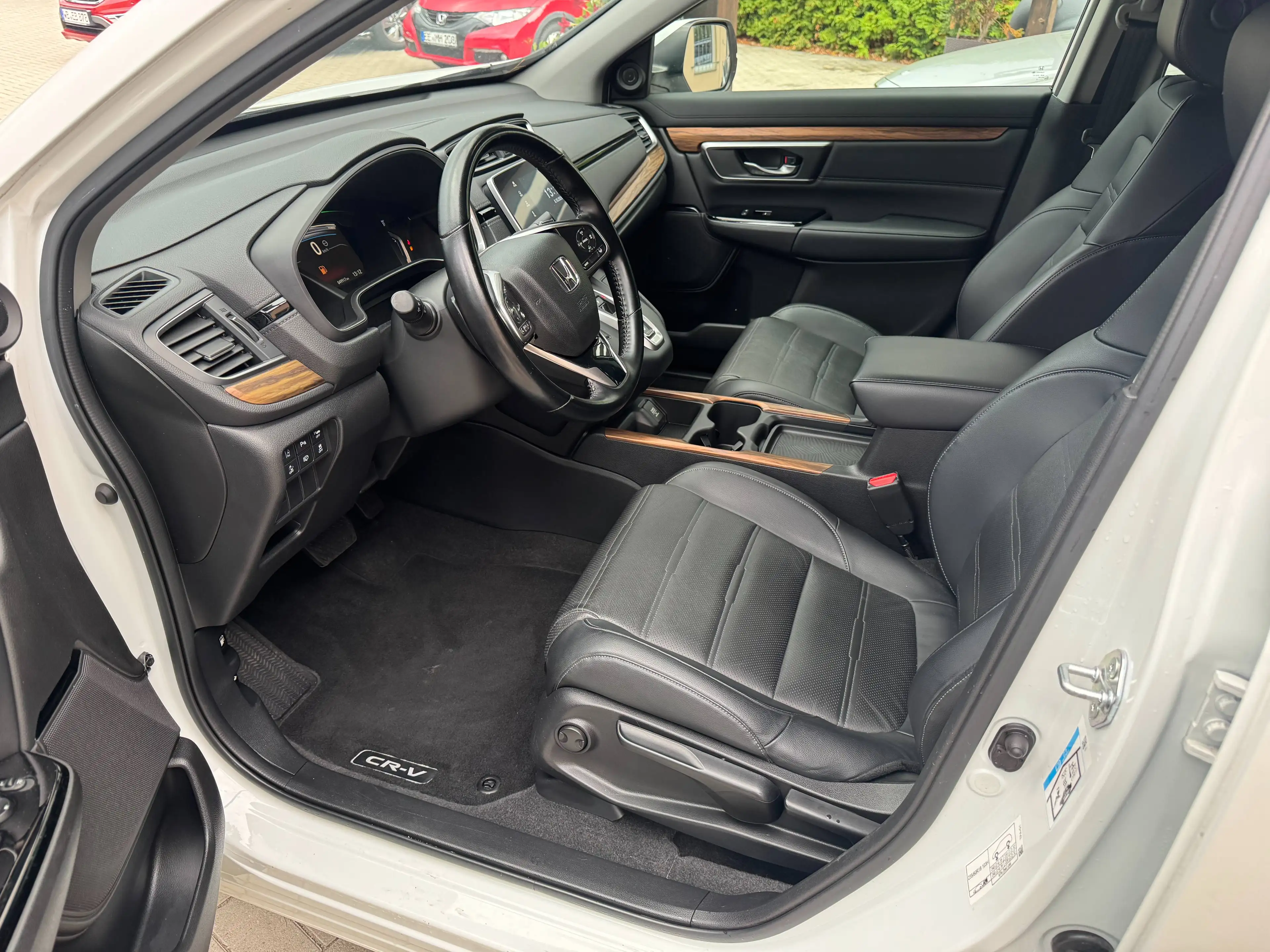 Honda CR-V 2.0 i-MMD HYBRID 2WD Lifestyle — photo 6