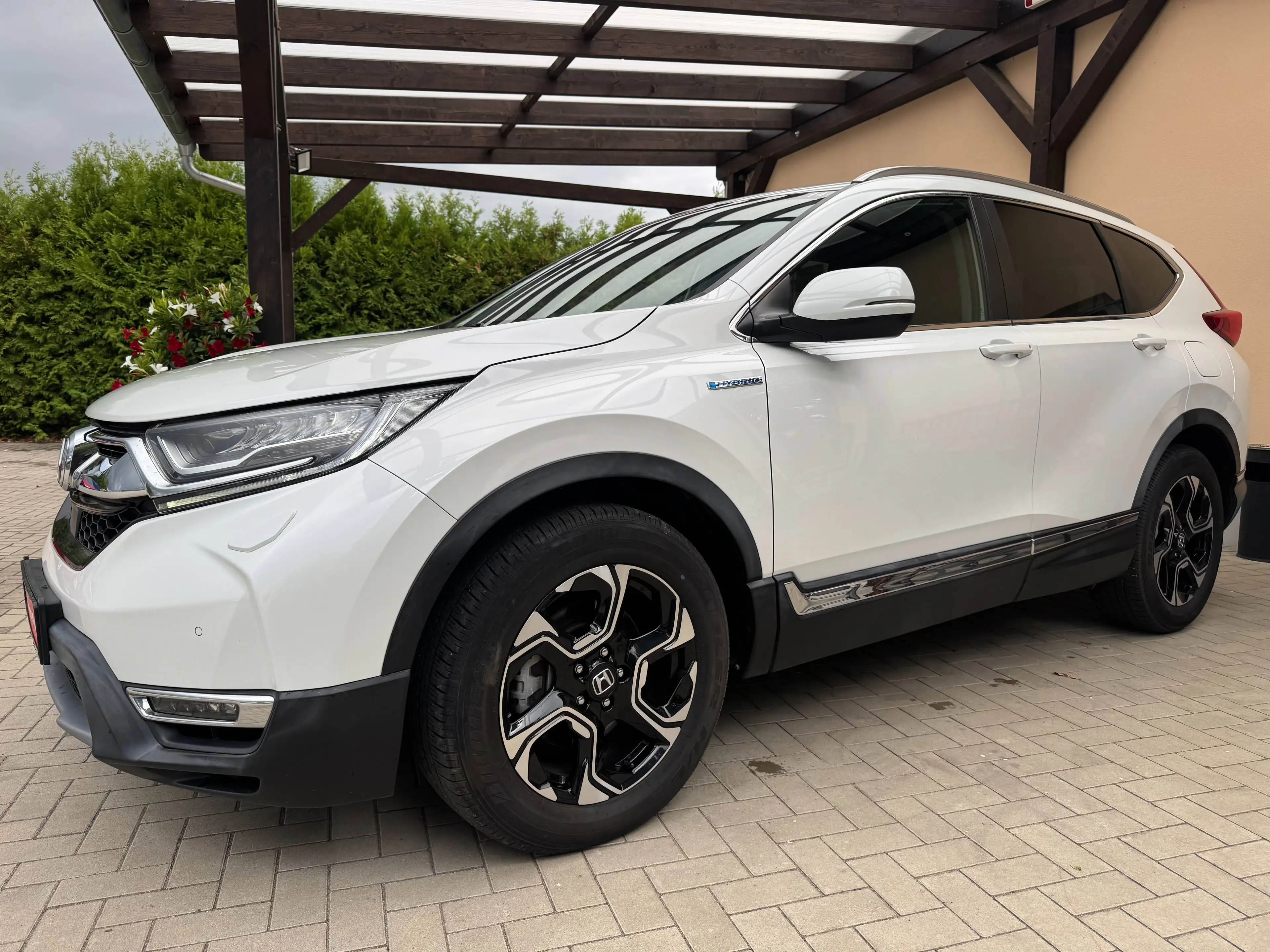 Honda CR-V 2.0 i-MMD HYBRID 2WD Lifestyle — photo 3