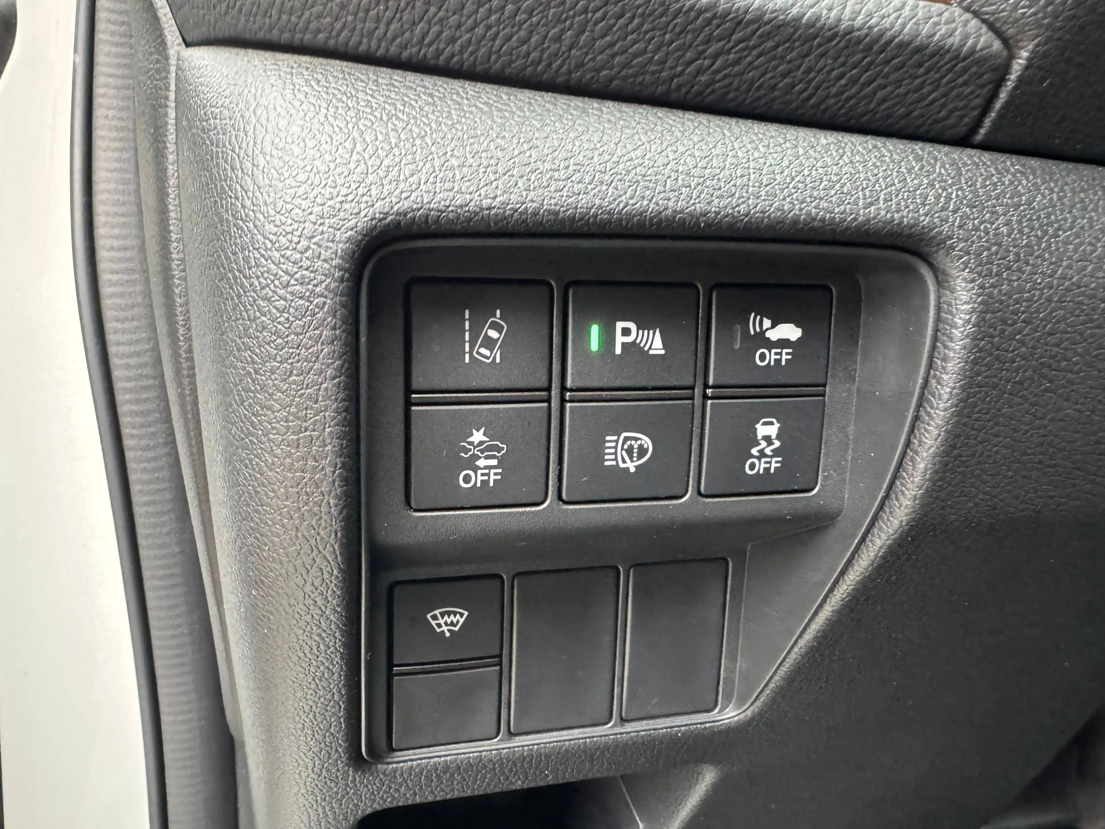 Honda CR-V 2.0 i-MMD HYBRID 2WD Lifestyle — photo 10