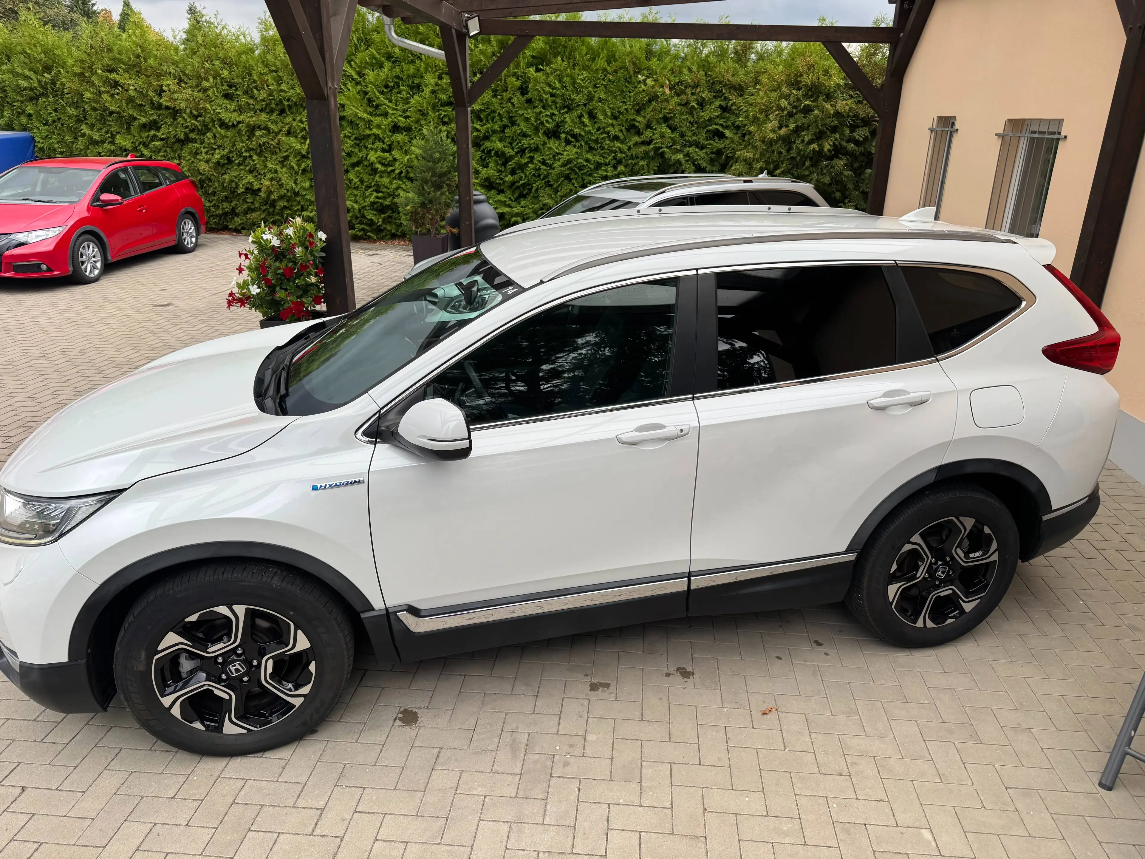 Honda CR-V 2.0 i-MMD HYBRID 2WD Lifestyle — photo 4