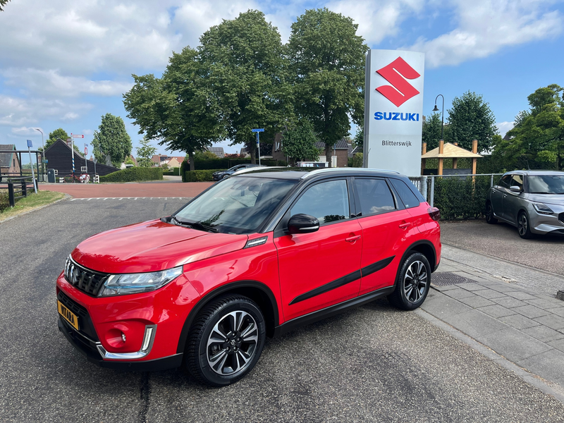 Suzuki Vitara 1.5 Hybrid Style AUTOMAAT // 10 jaar garantie // P