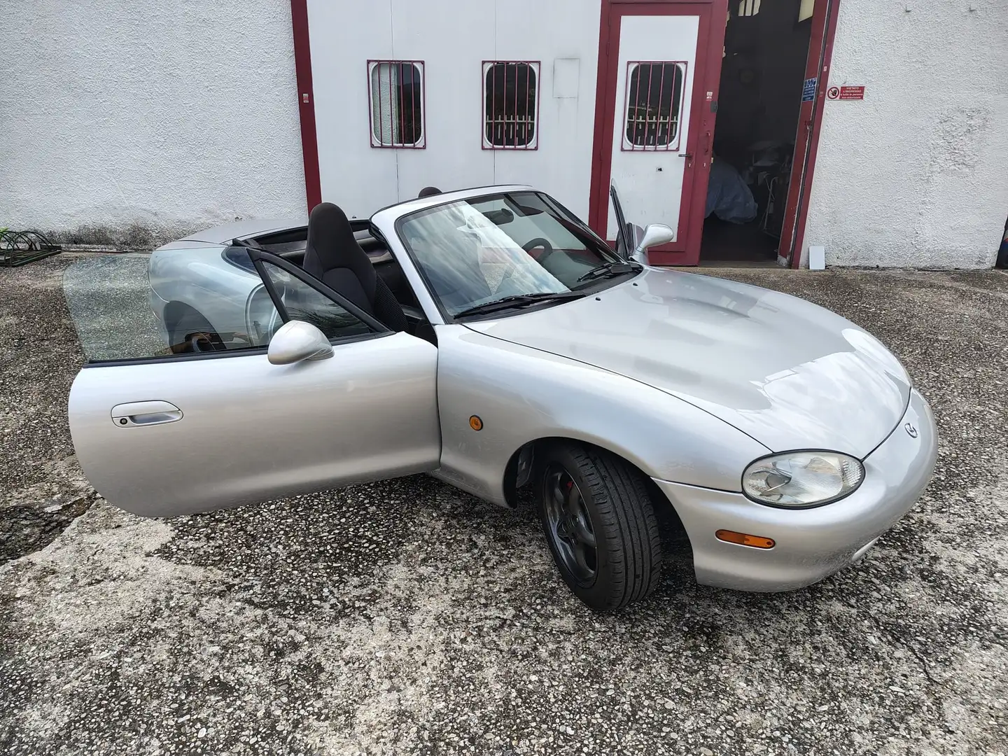 Mazda MX-5 NB Gris - 1