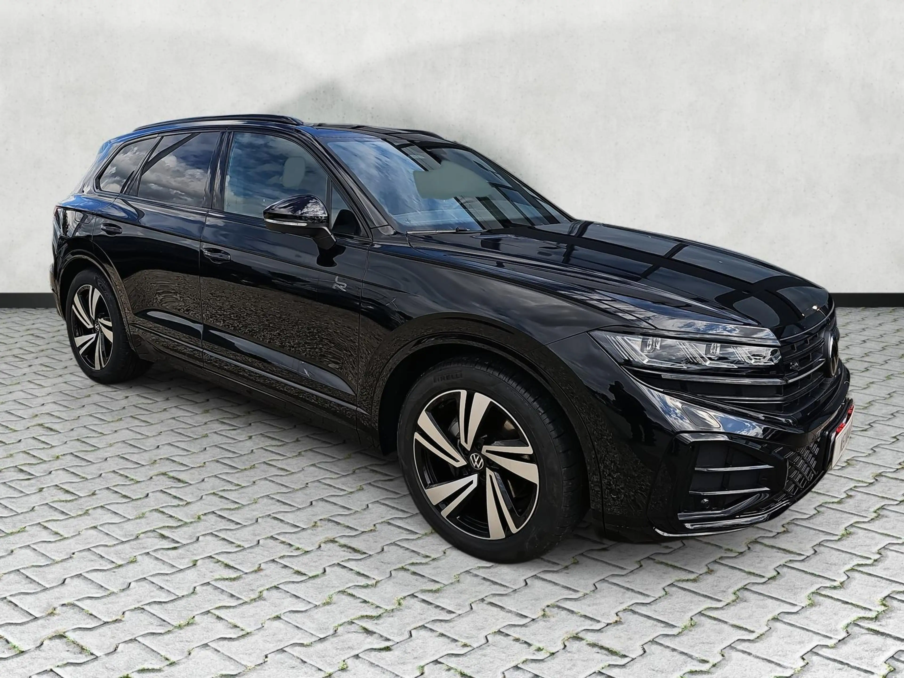 Volkswagen Touareg 3.0 TDI 210 kW 4Motion R-Line V6 / Pano 360Grad...