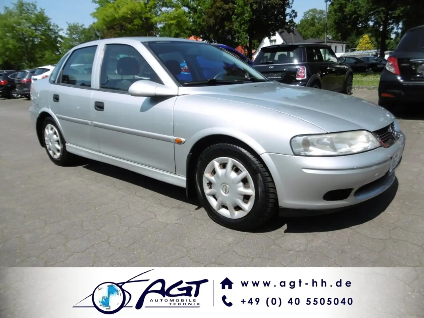 Opel Vectra 1.6 Allwetterreifen 1.Hand Silber - 1
