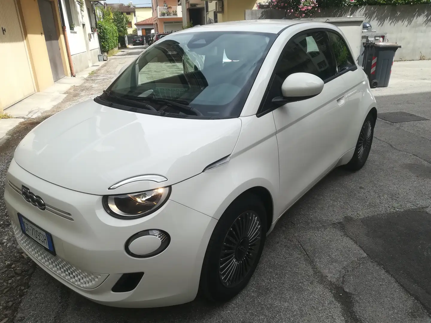 Fiat 500e 500e 42 kWh Passion Bianco - 2