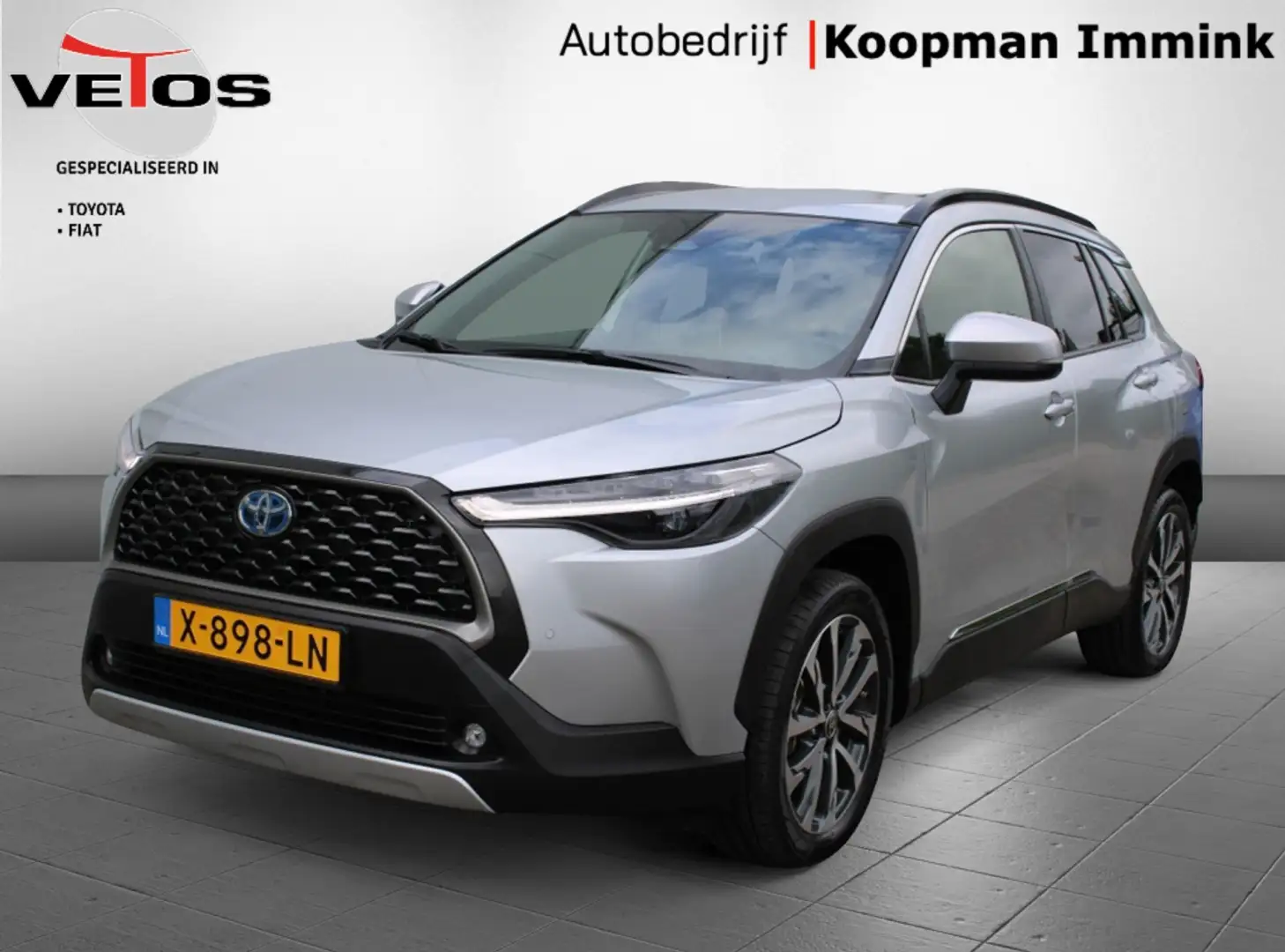 Toyota Corolla Cross Hybrid 140 Style Gris - 1