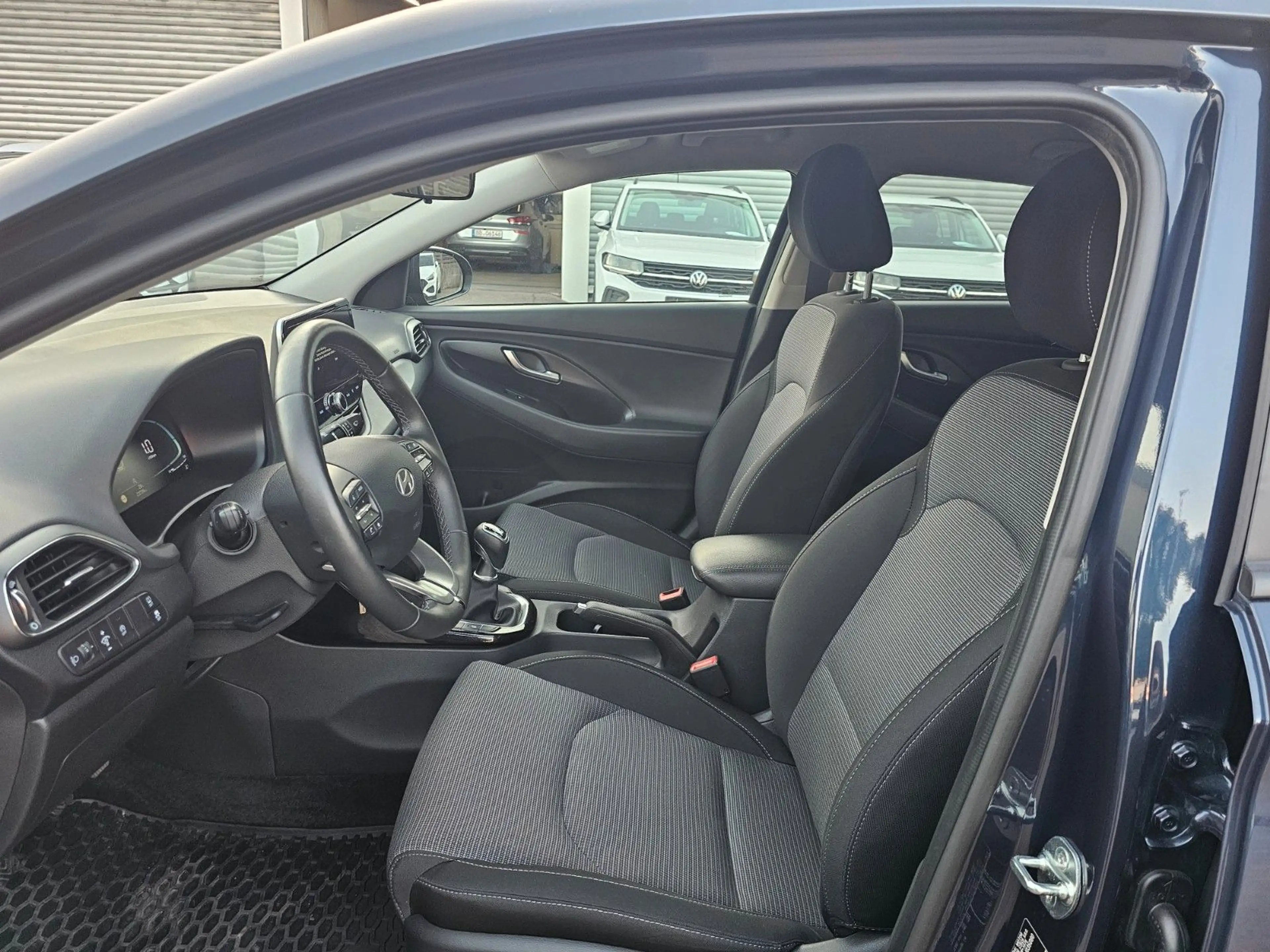 Hyundai i30 1,0 T-GDI Fastback Smart — photo 7