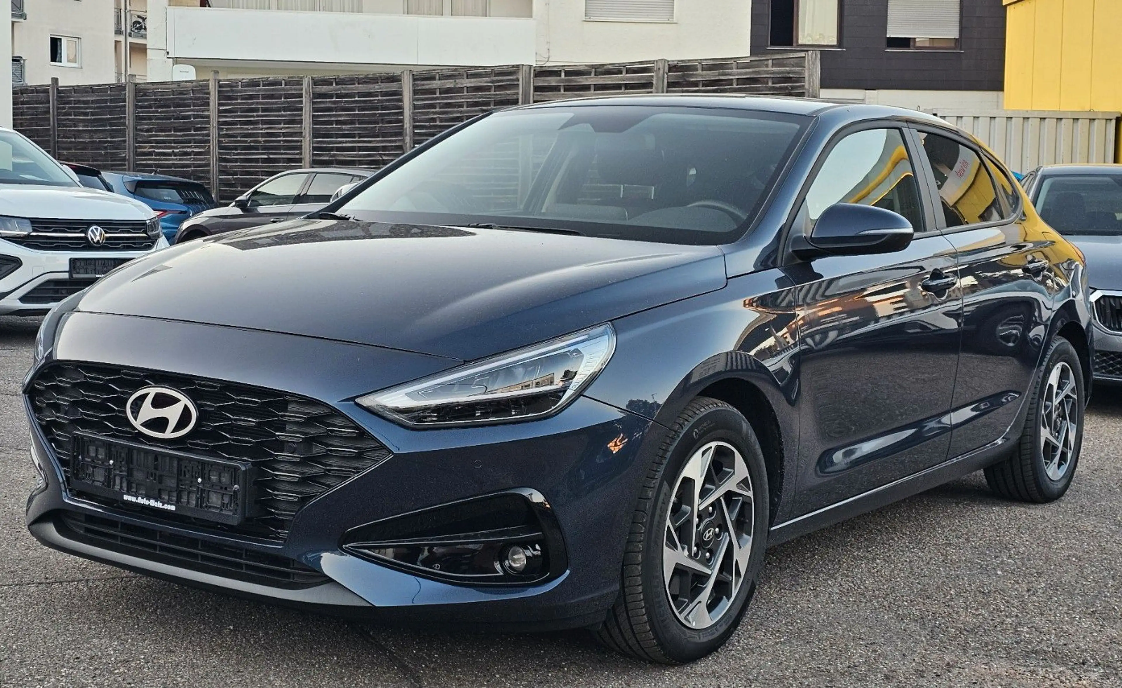 Hyundai i30 1,0 T-GDI Fastback Smart — photo 2