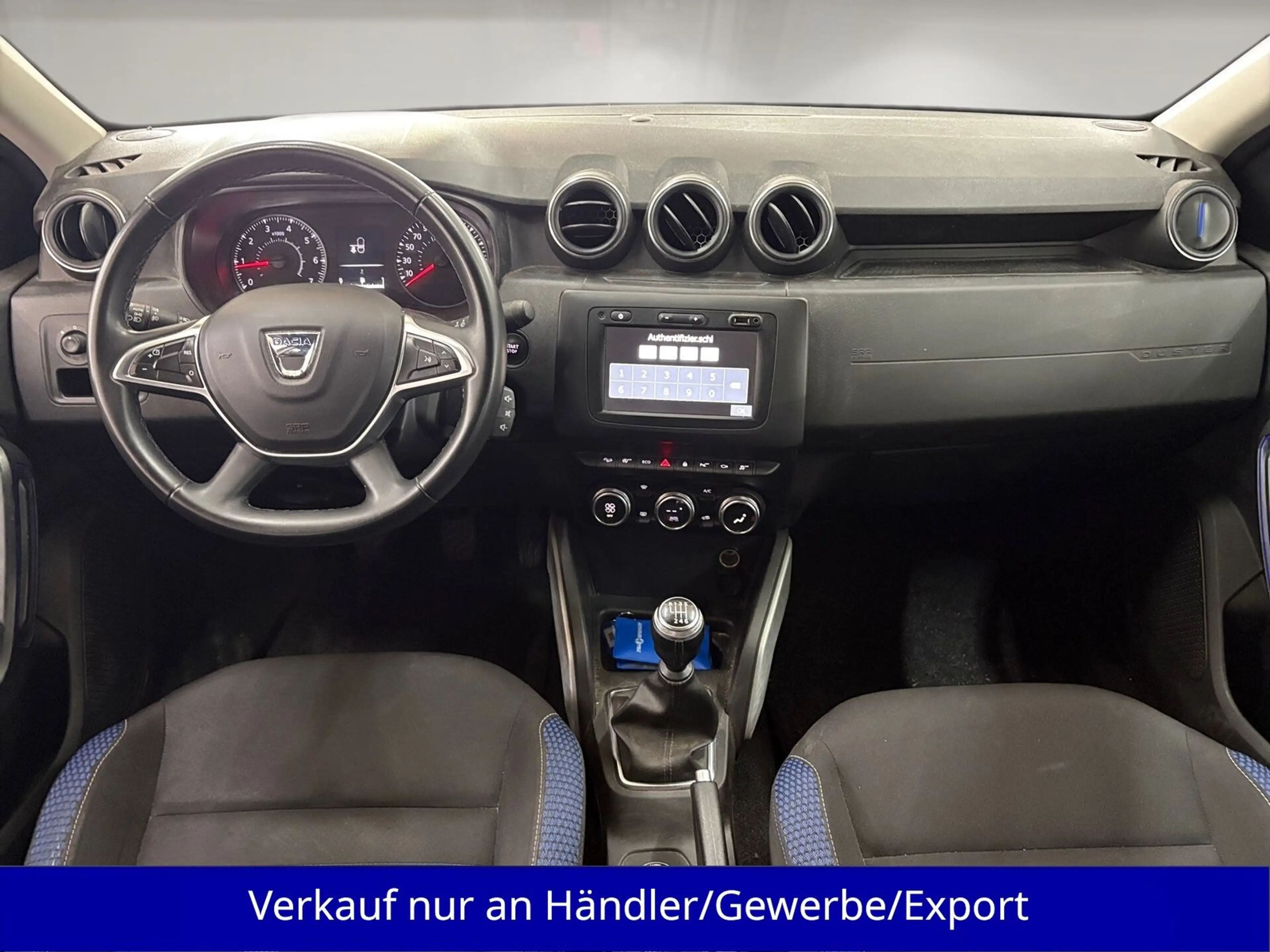 Dacia Duster II 1.3 TCe 4x4 AAC SHZ Navi PDC AHK — photo 11
