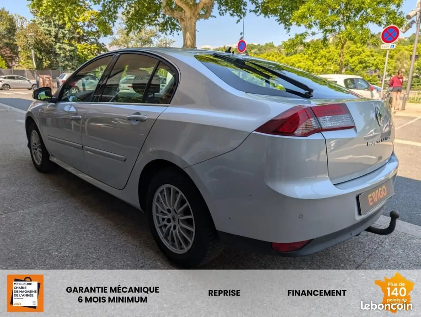 Renault Laguna III (B91) 1.5 dCi 110CH BLACK EDITION ECO² ATTELAG Gri - 2