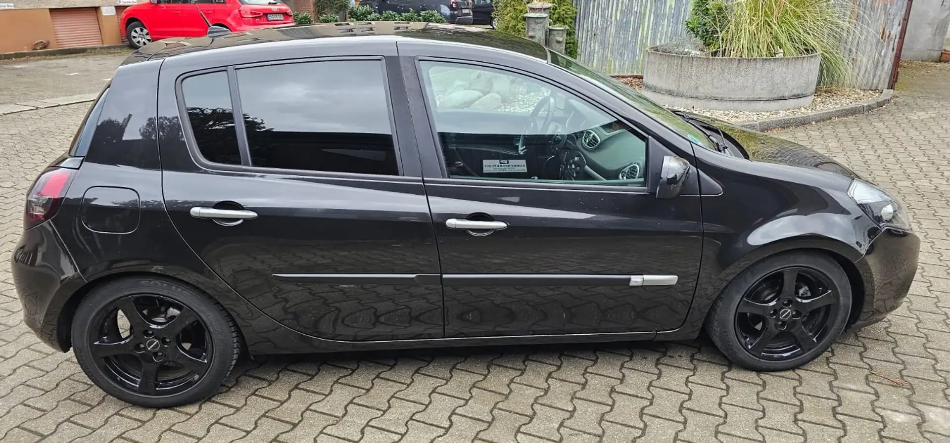 Renault Clio 1.2 16V TCE TÜV Neu Negro - 2