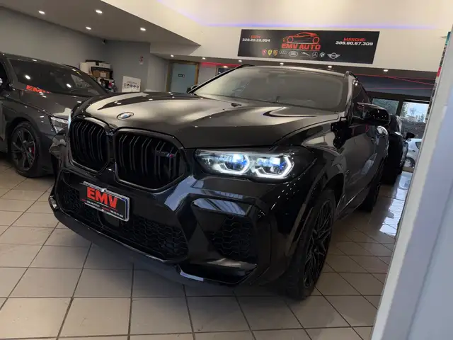 BMW X6 M view 3