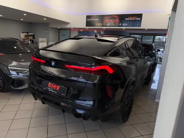 BMW X6 M view 14