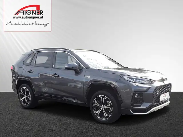 Suzuki Across 2,5 PHEV E-Four Flash CVT