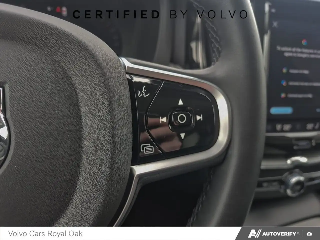 Volvo XC60 снимка Volvo XC60