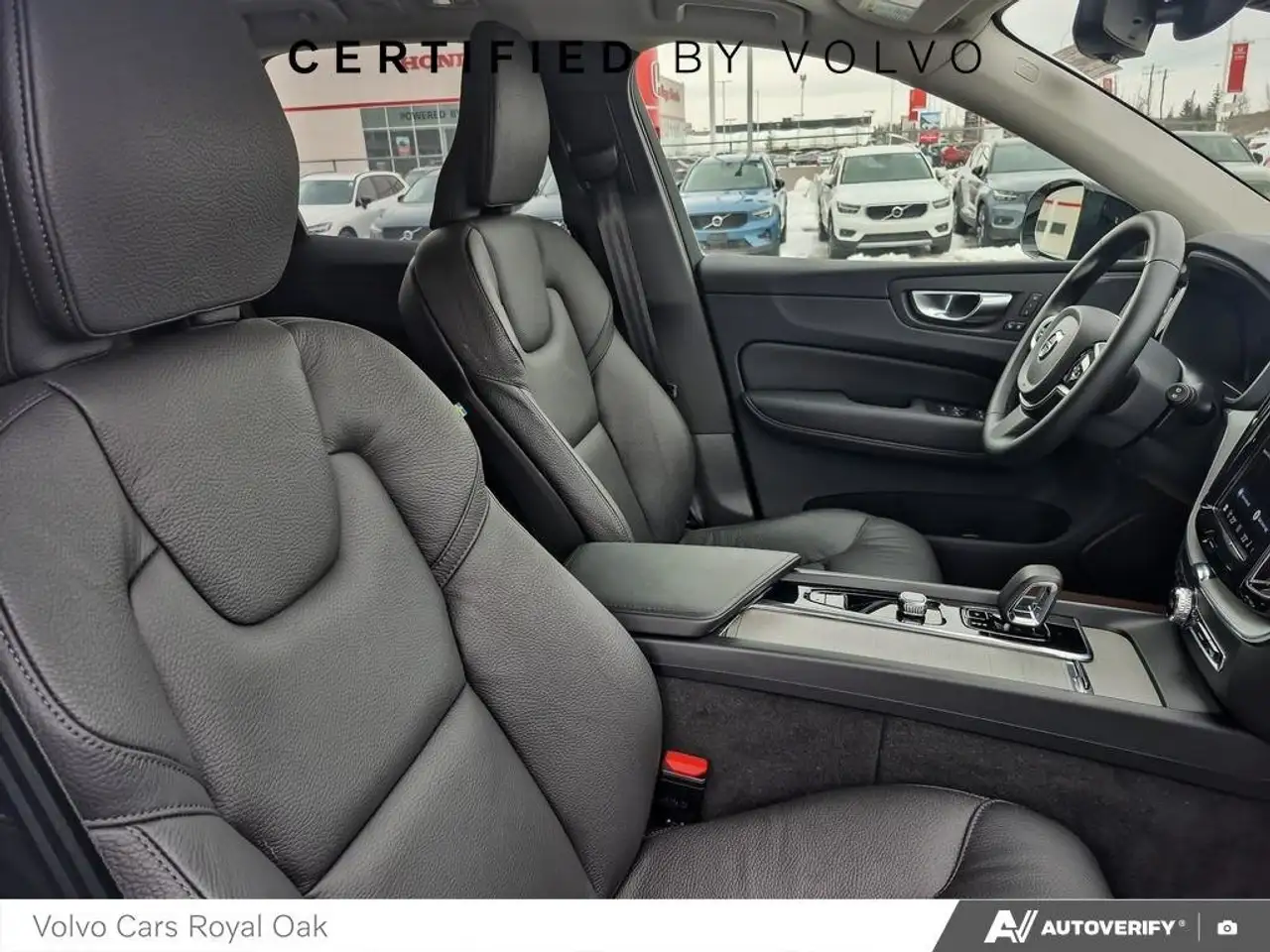 Volvo XC60 снимка Volvo XC60