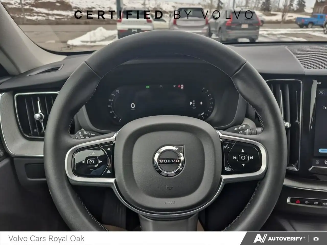 Volvo XC60 снимка Volvo XC60