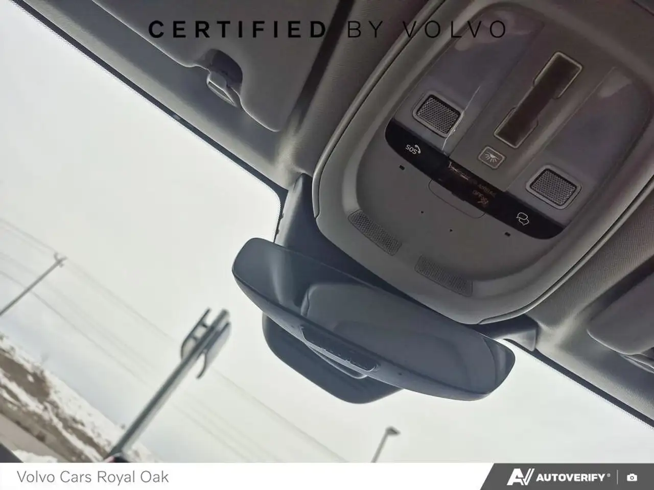Volvo XC60 снимка Volvo XC60