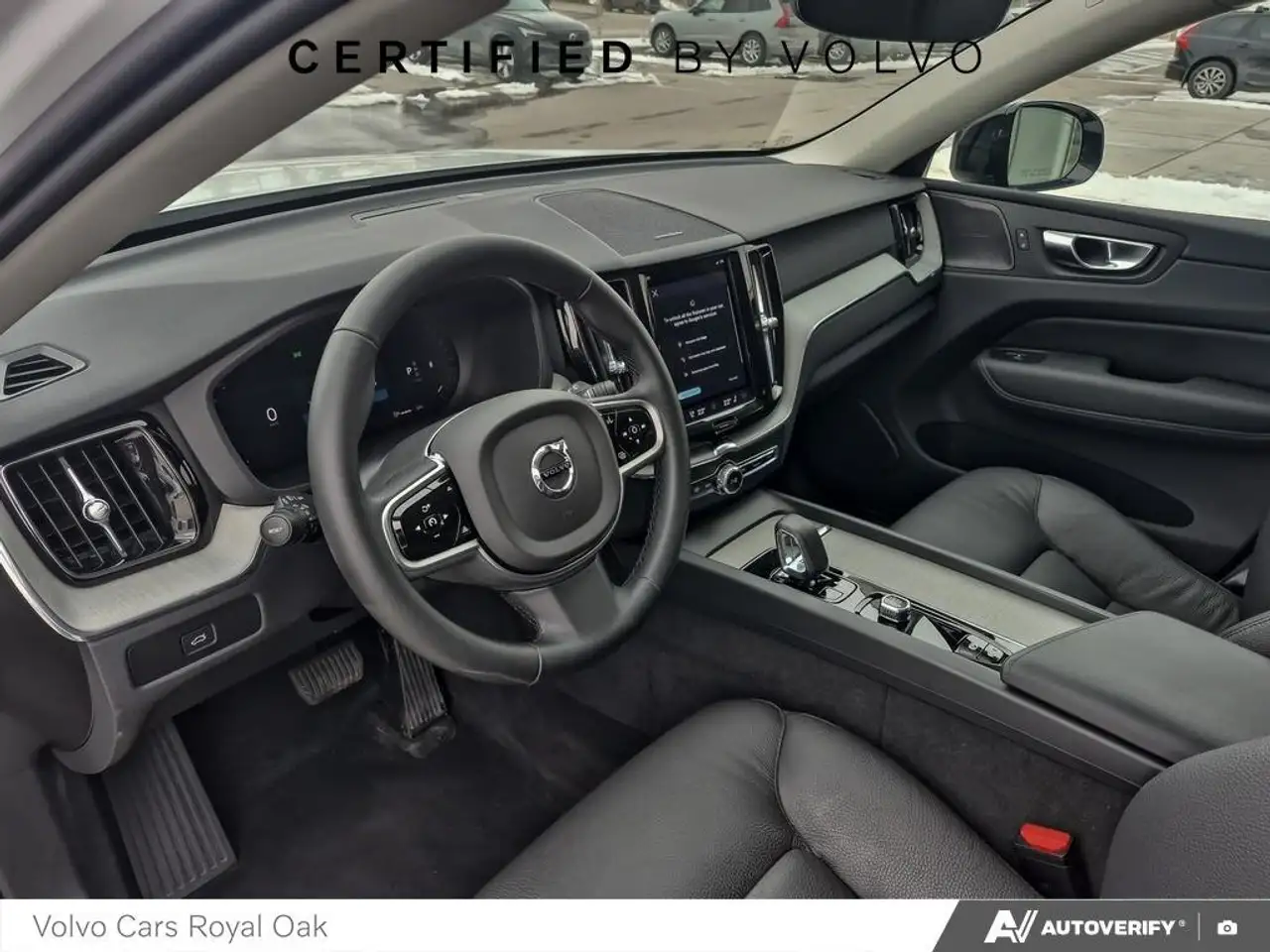 Volvo XC60 снимка Volvo XC60