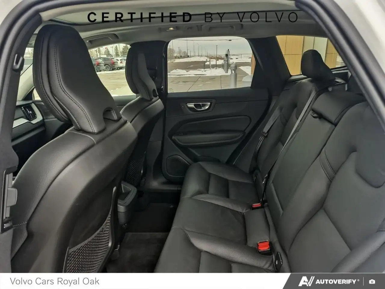 Volvo XC60 снимка Volvo XC60