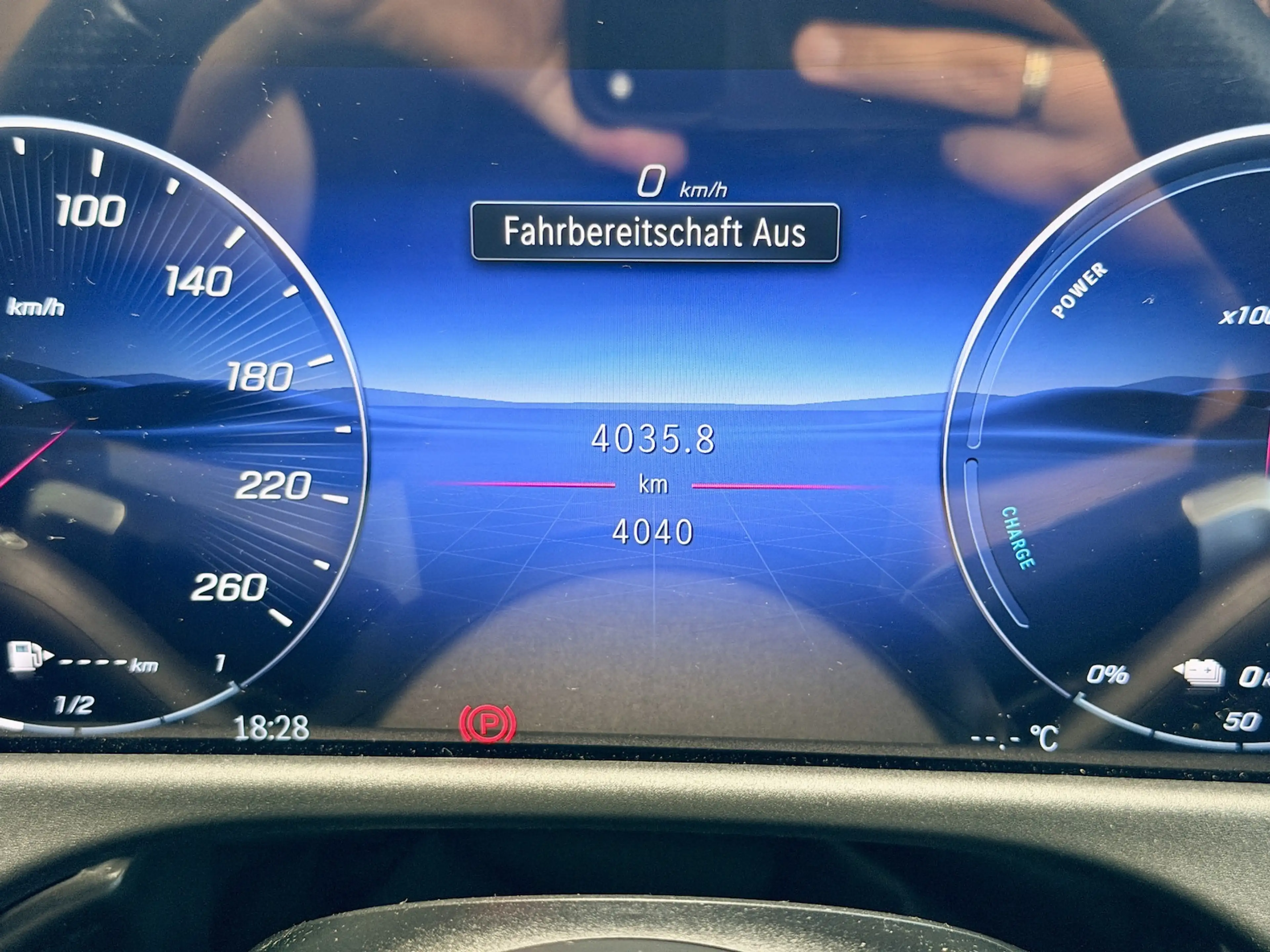 Mercedes-Benz E 300 de AMG Night DISTRONIC+ Kamera MBUX KEYLESS-GO AHK — photo 7