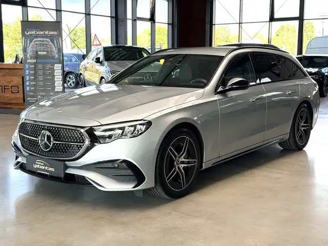 Mercedes-Benz E 300