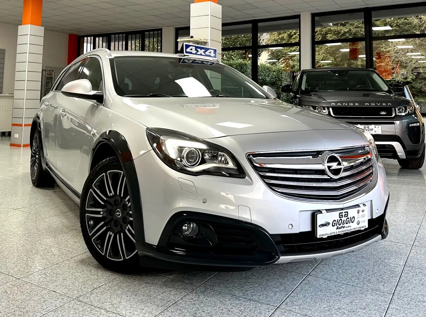 Opel Insignia Insignia Country Tourer 2.0 cdti 4x4 163cv auto Silber - 2