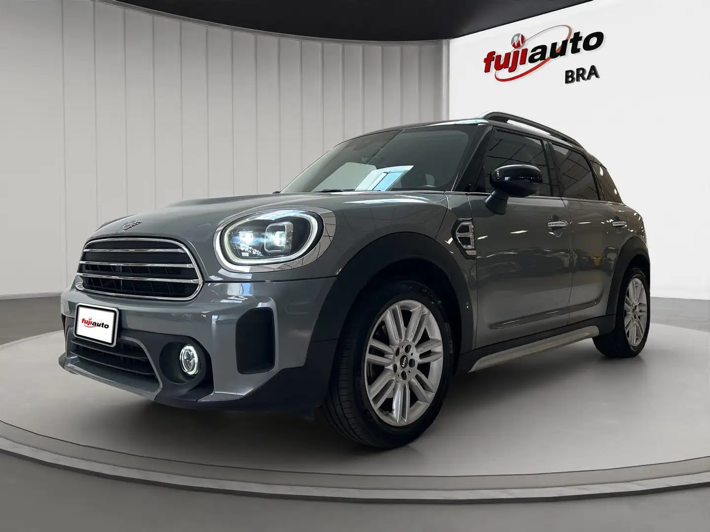 MINI Cooper Countryman Mini Countryman 1.5 Cooper Essential auto Grijs - 1