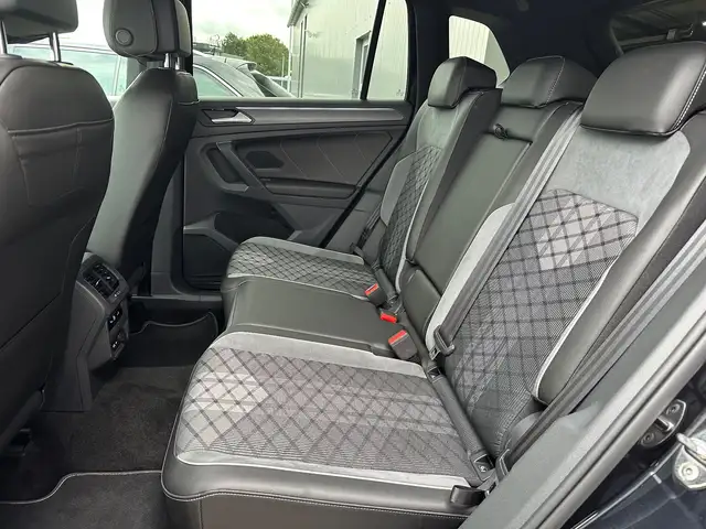 Volkswagen Tiguan view 13