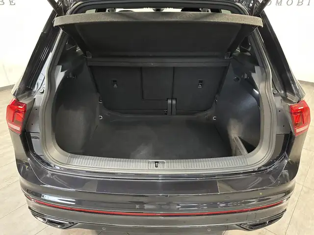 Volkswagen Tiguan view 6