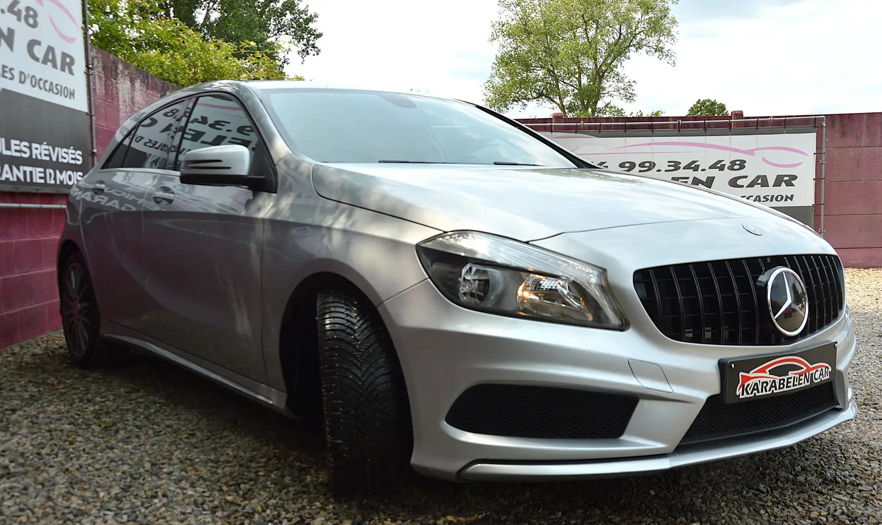 Mercedes-Benz A 180 CDI BOITE AUT PACK AMG NAV CLIM CRUIS 82.324KM Gris - 2